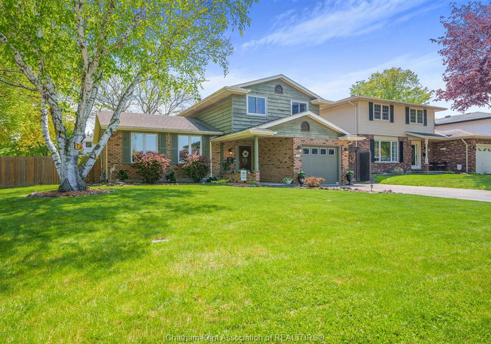 106-university-drive-chatham-ontario-26012655
