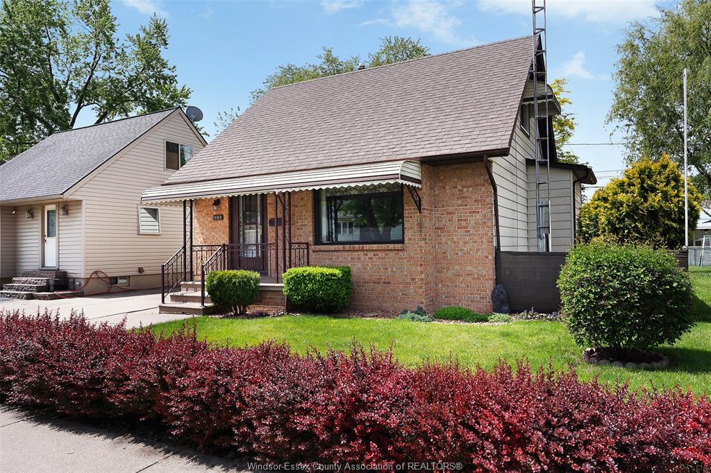 1393-tourangeau-windsor-ontario-26012661