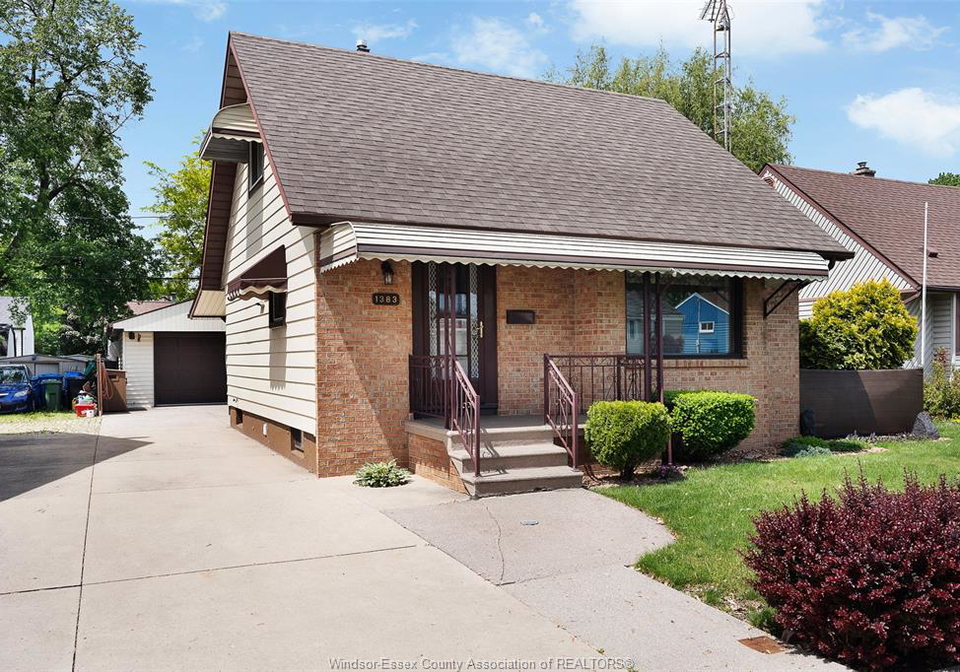 1393-tourangeau-windsor-ontario-26012661