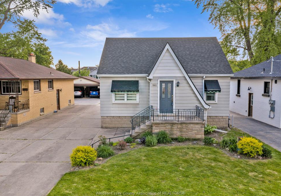 561-elinor-street-windsor-ontario-26012673