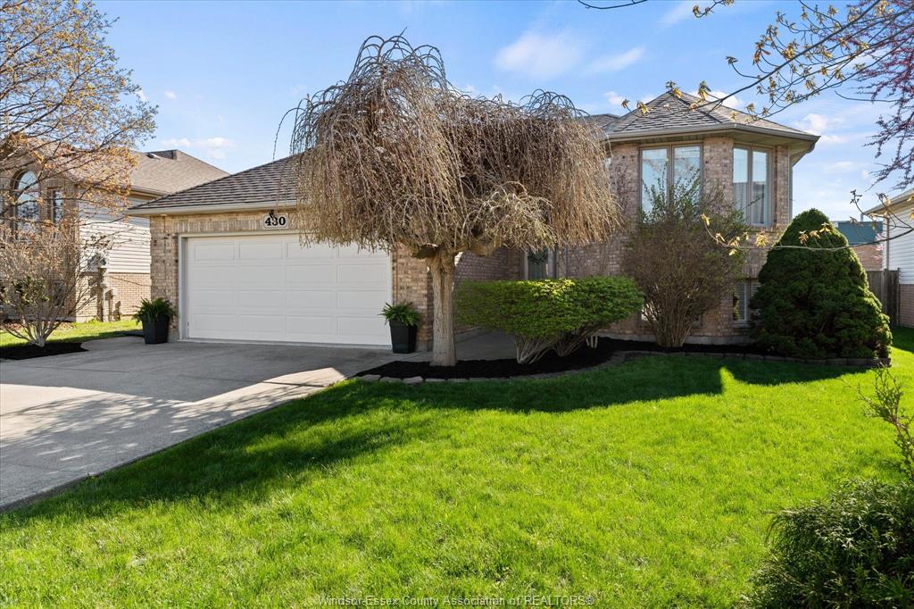 430-woodridge-drive-tecumseh-ontario-26012684