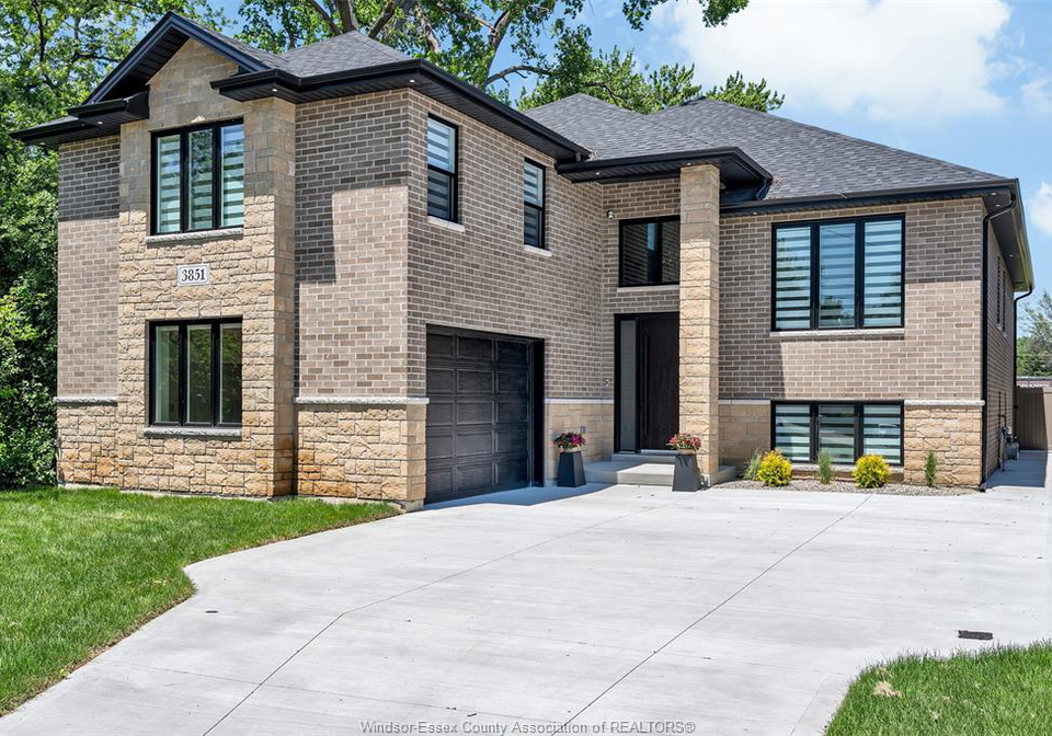 3851-ronald-avenue-windsor-ontario-26012693