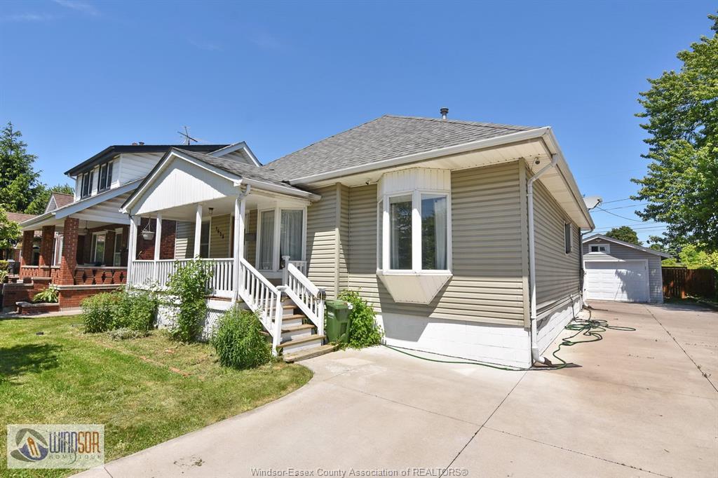 1628-moy-avenue-windsor-ontario-26012705