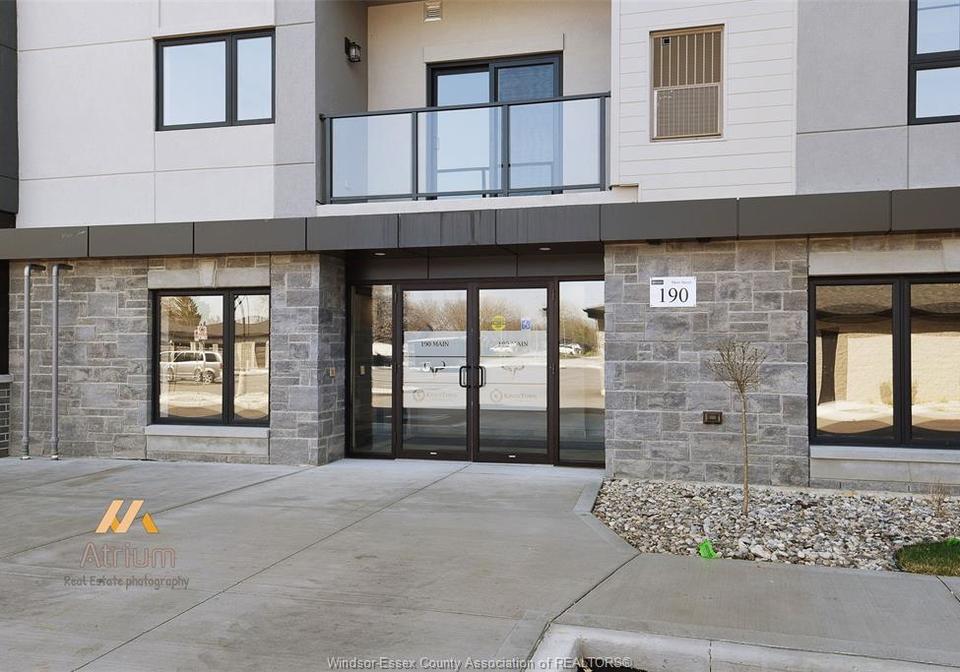 190-main-street-east-kingsville-ontario-26012728