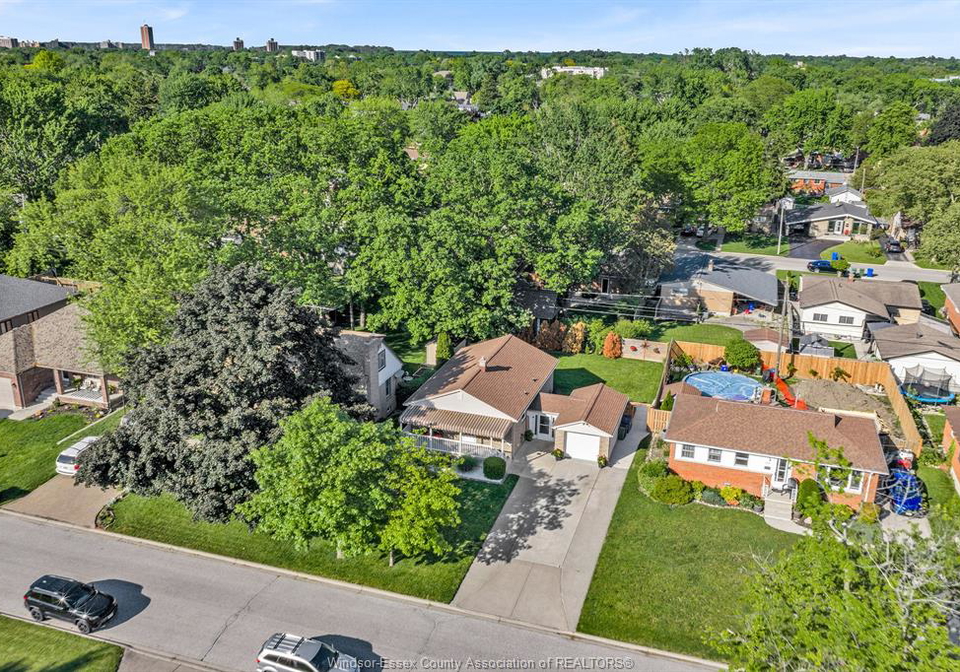 1218-edward-avenue-windsor-ontario-26012735