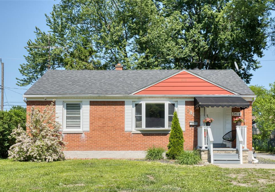 3414-dominion-avenue-windsor-ontario-26012739