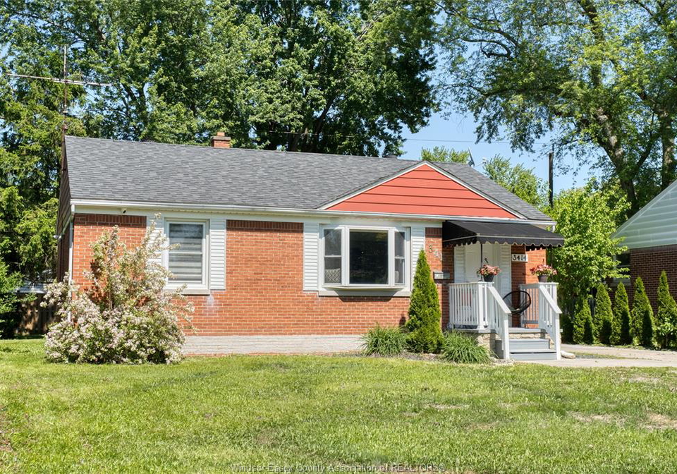 3414-dominion-avenue-windsor-ontario-26012739