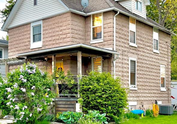 260-south-street-belle-river-ontario-26012740