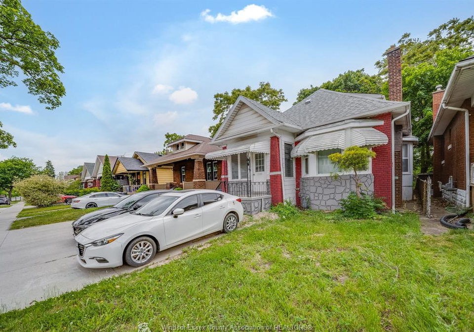 494-rankin-windsor-ontario-26012745