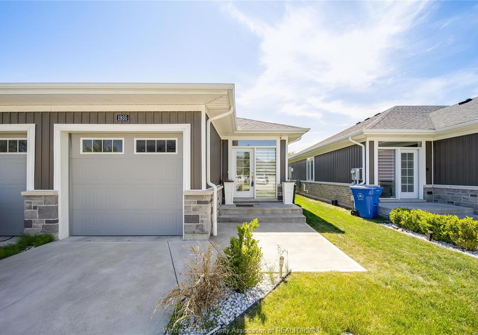 1935-ethan-windsor-ontario-26012748