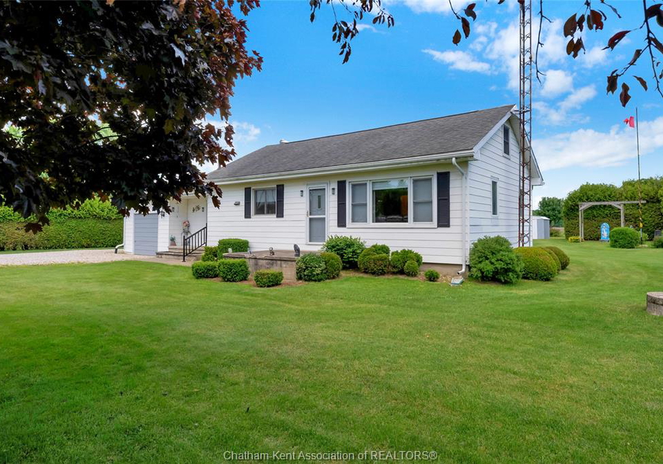 36055-zone-road-5-bothwell-ontario-26012757