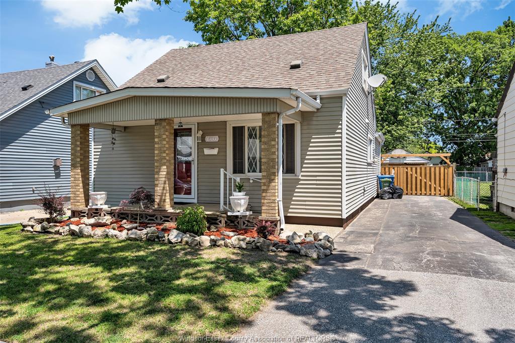 1554-aubin-road-windsor-ontario-26012762