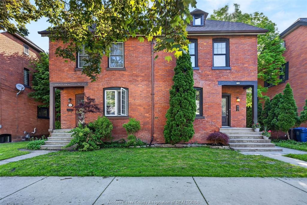 756-monmouth-windsor-ontario-26012775