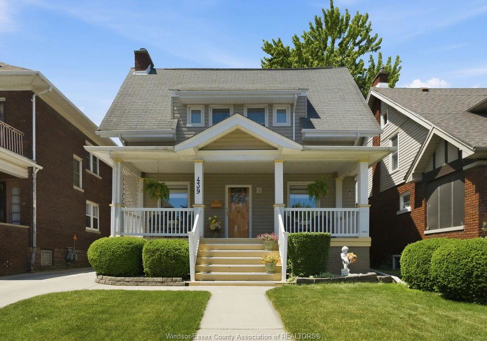 439-moy-avenue-windsor-ontario-26012776