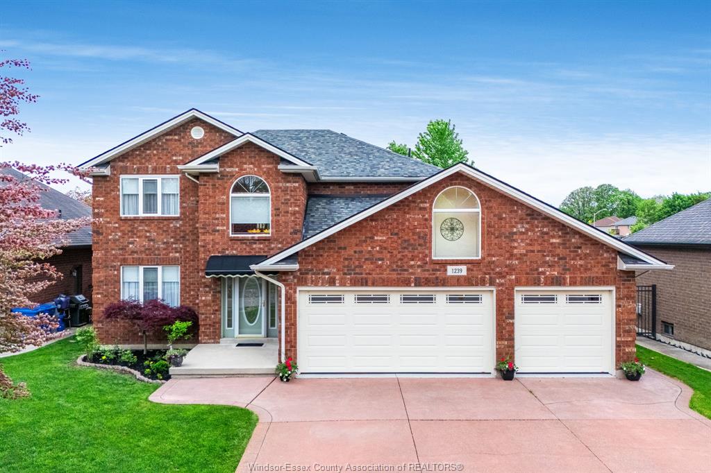 1239-radcliff-windsor-ontario-26012777