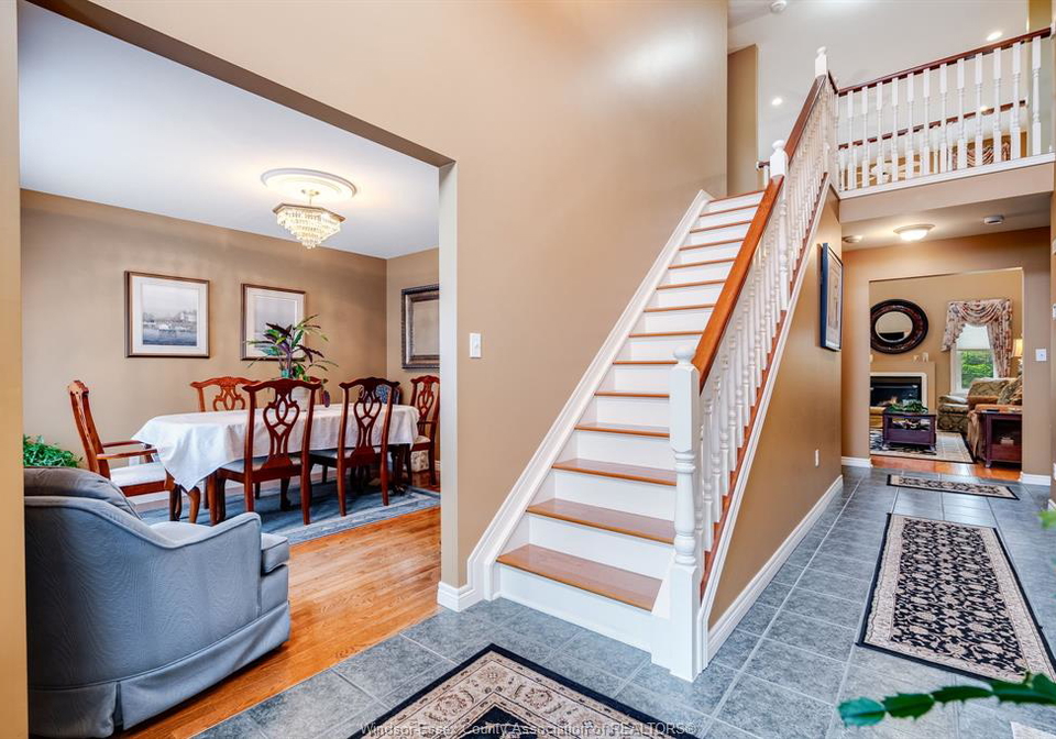 1239-radcliff-windsor-ontario-26012777