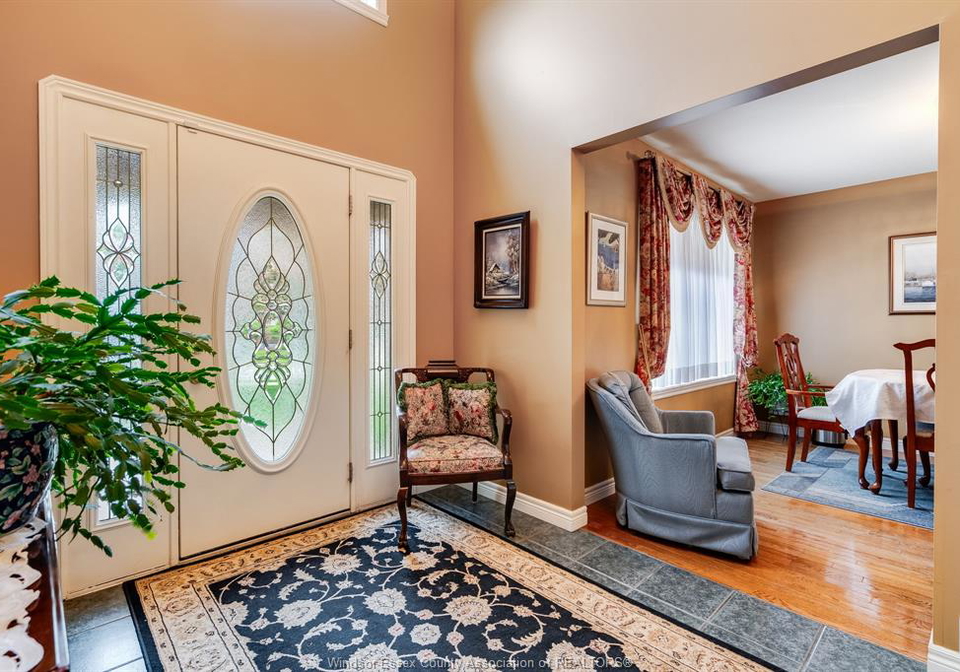 1239-radcliff-windsor-ontario-26012777