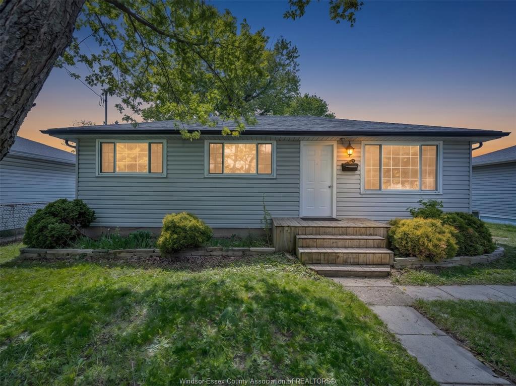 1583-ferndale-avenue-windsor-ontario-26012792