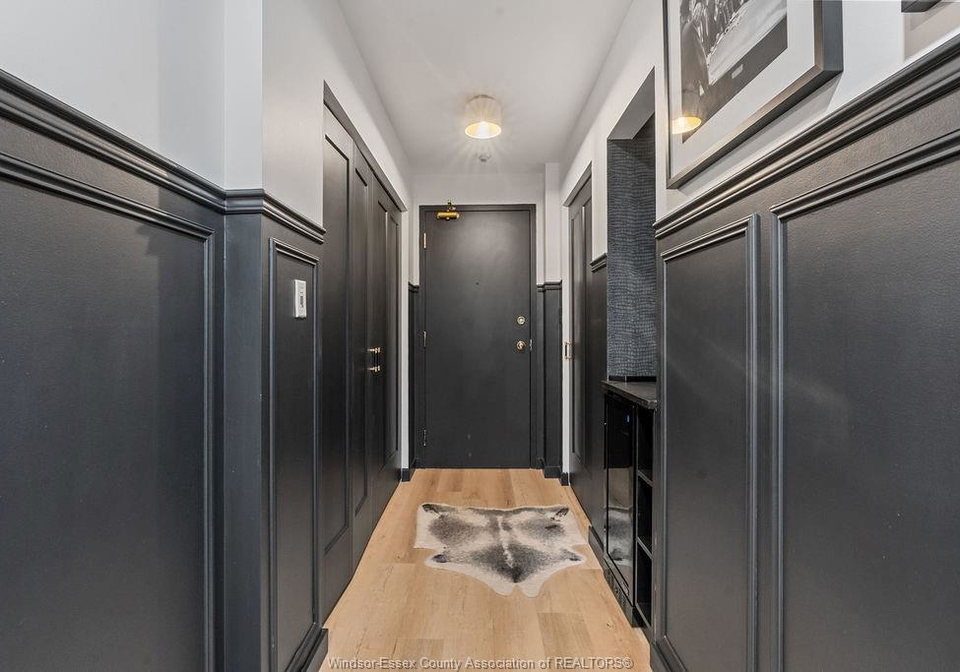 540-ouellette-avenue-windsor-ontario-26012800