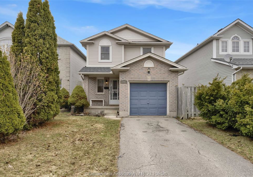 20-phair-crescent-london-ontario-26012809