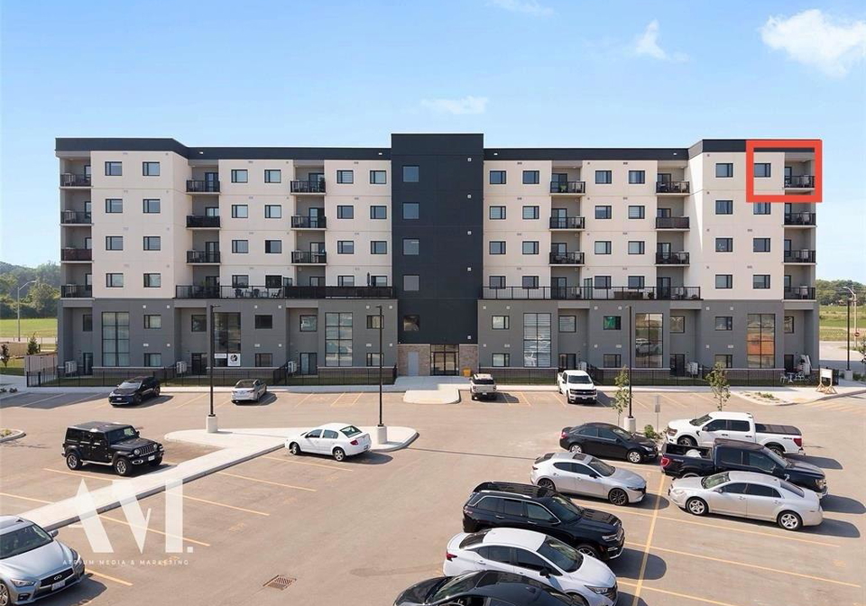 7337-meo-boulevard-lasalle-ontario-26012813
