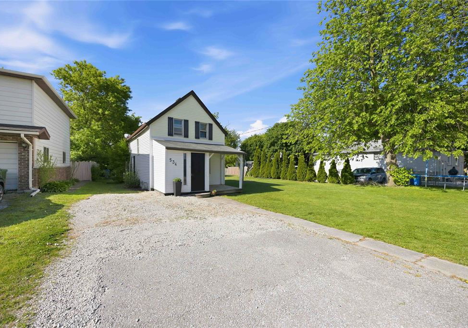 534-plympton-street-plympton-wyoming-ontario-26012826
