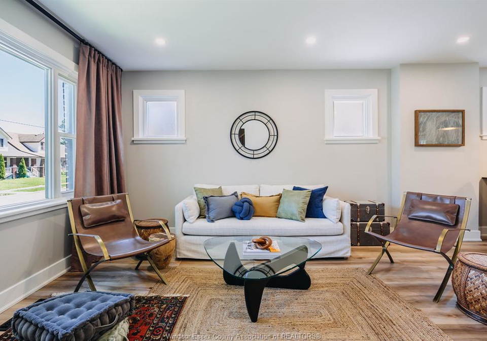 2263-fraser-avenue-windsor-ontario-26012835
