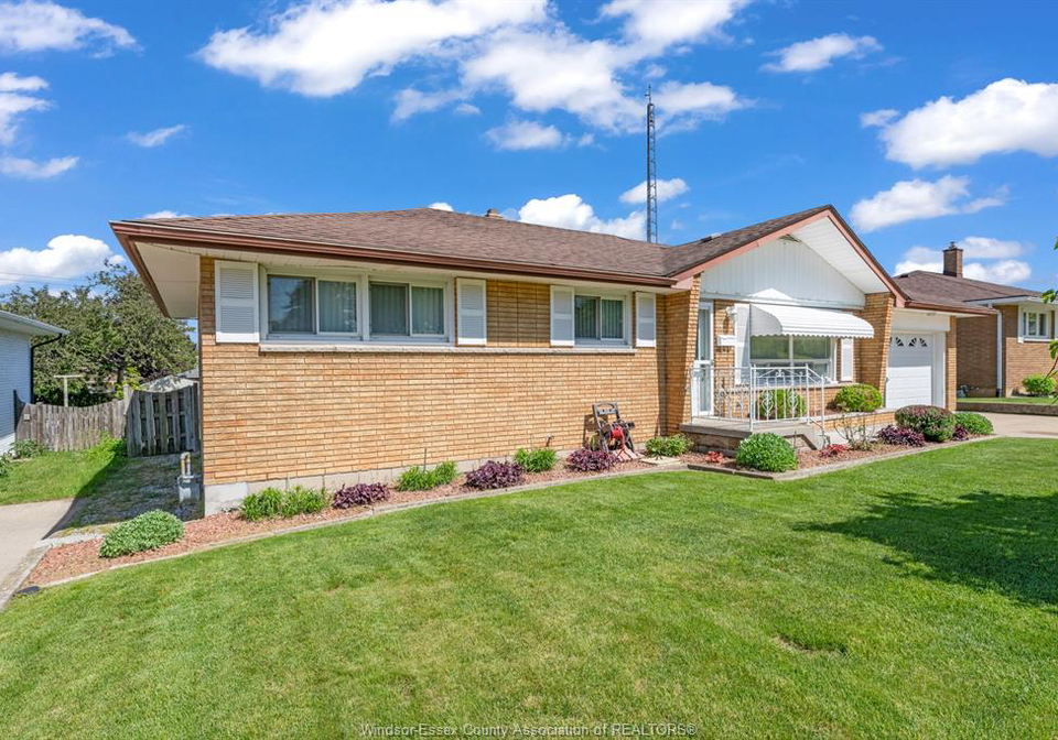 14-roger-street-leamington-ontario-26012845