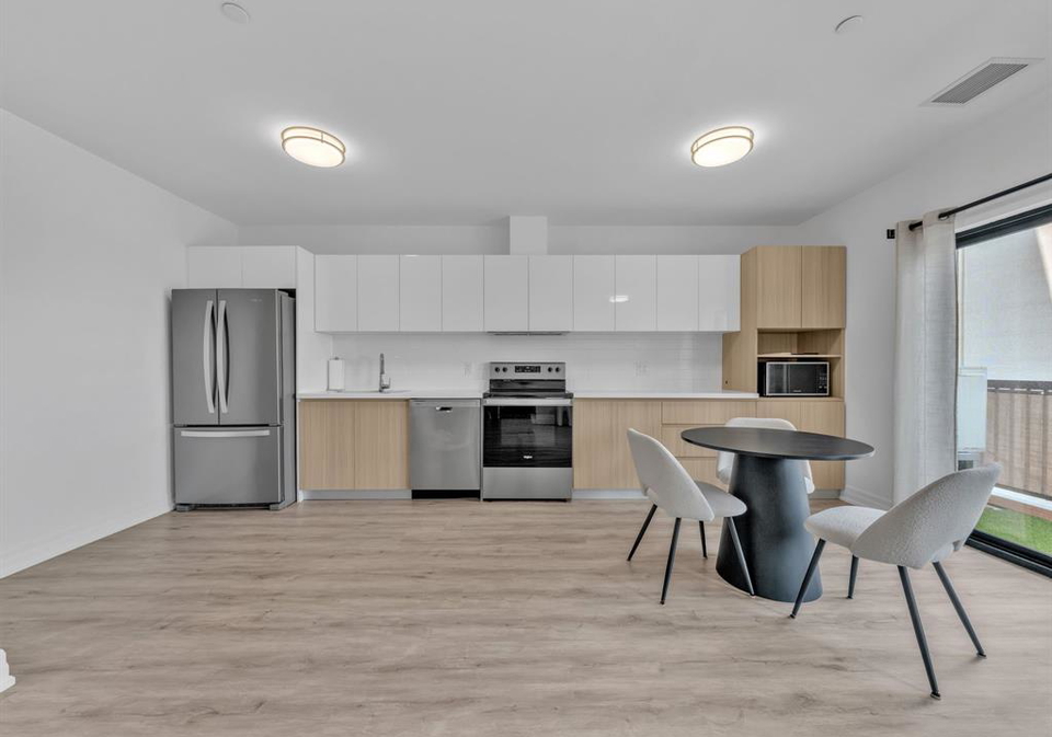 7337-meo-boulevard-lasalle-ontario-26012854