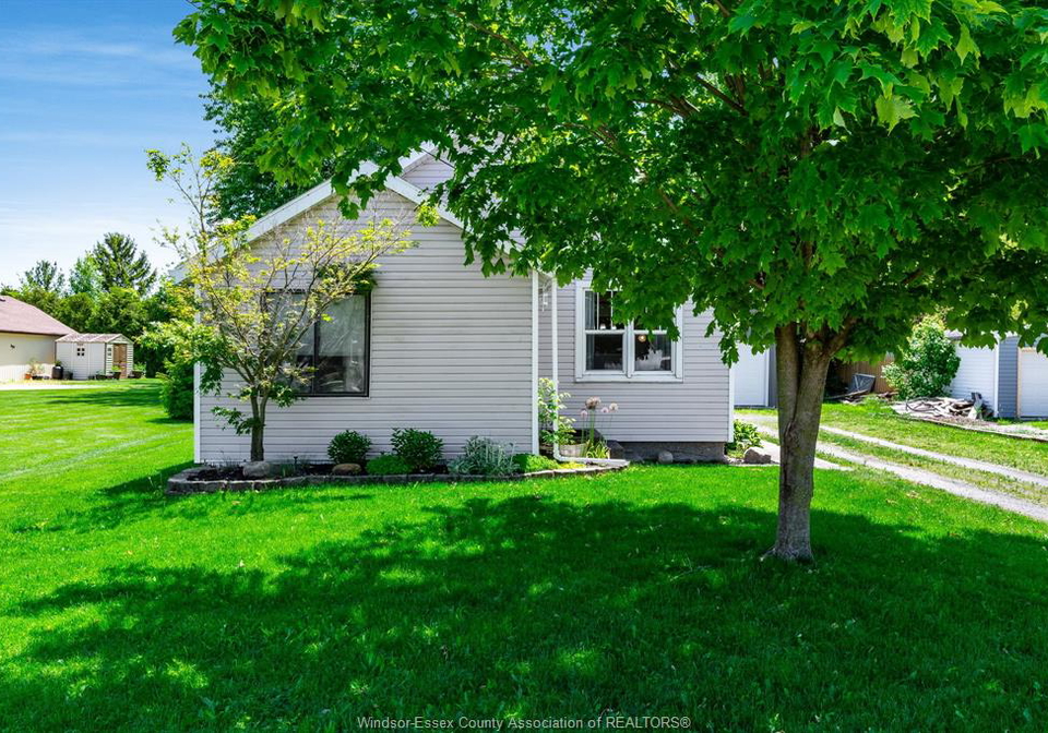 109-aberdeen-street-merlin-ontario-26012879
