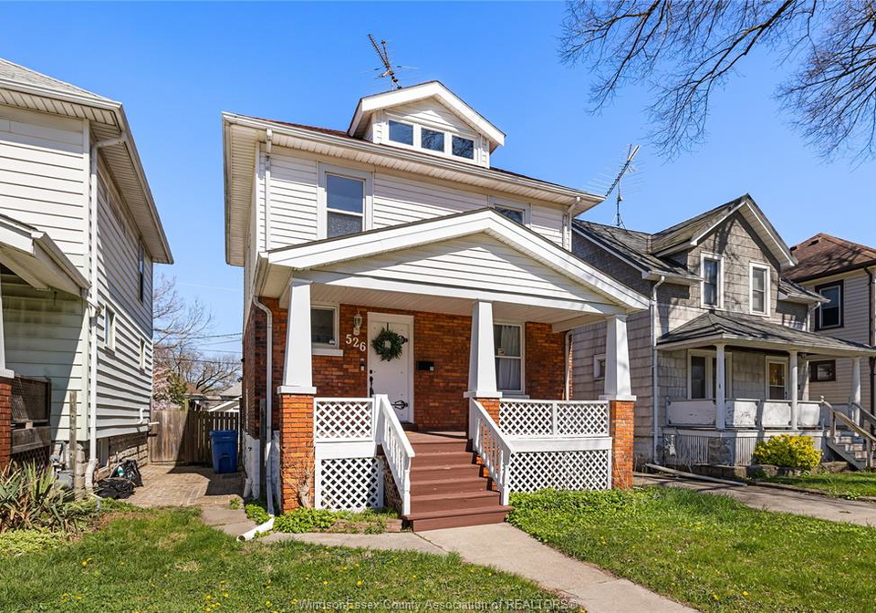526-curry-windsor-ontario-26012888