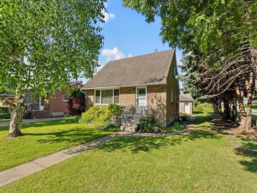 1105-dot-avenue-windsor-ontario-26012891