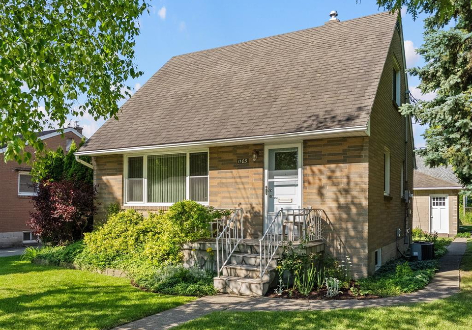 1105-dot-avenue-windsor-ontario-26012891