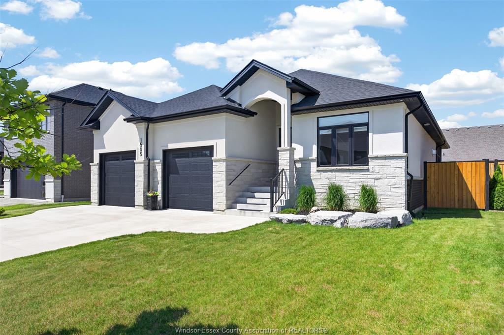 1505-clearwater-windsor-ontario-26012900