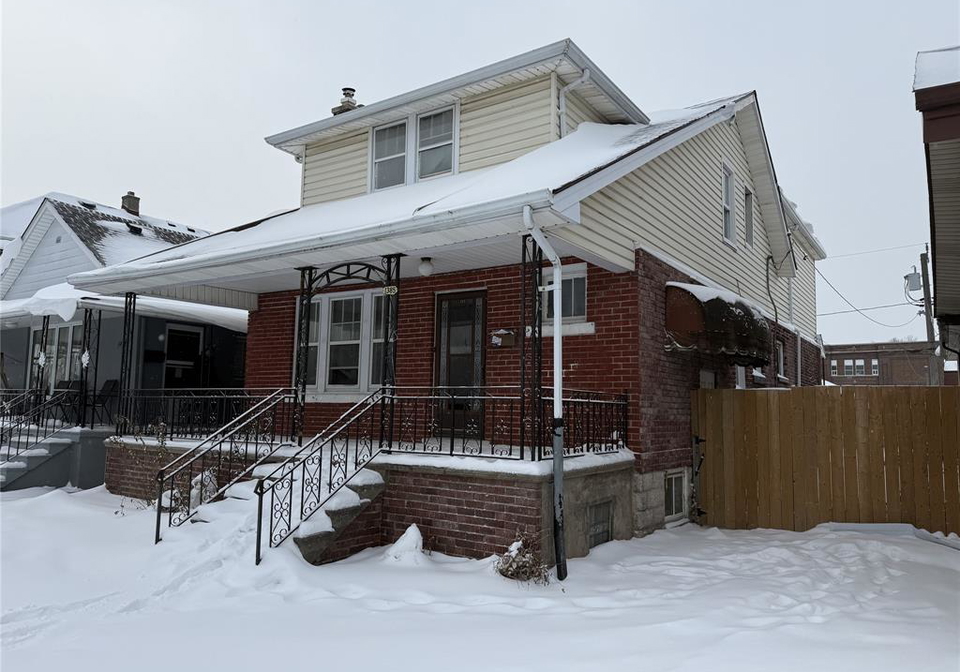 1385-parent-avenue-windsor-ontario-26012910
