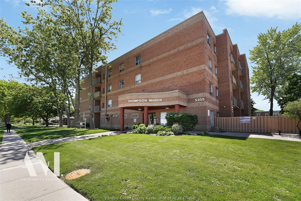 5355-wyandotte-street-east-windsor-ontario-26012914