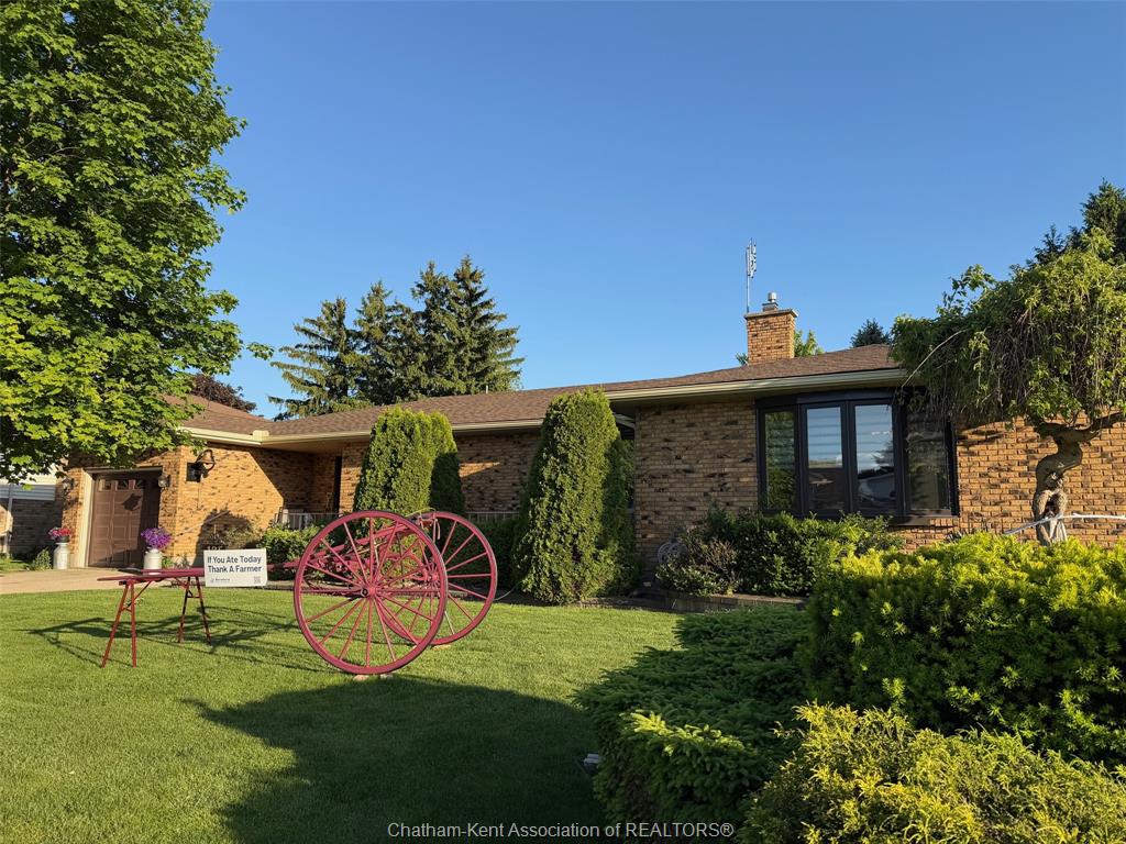 125-bruinsma-avenue-wallaceburg-ontario-26012915