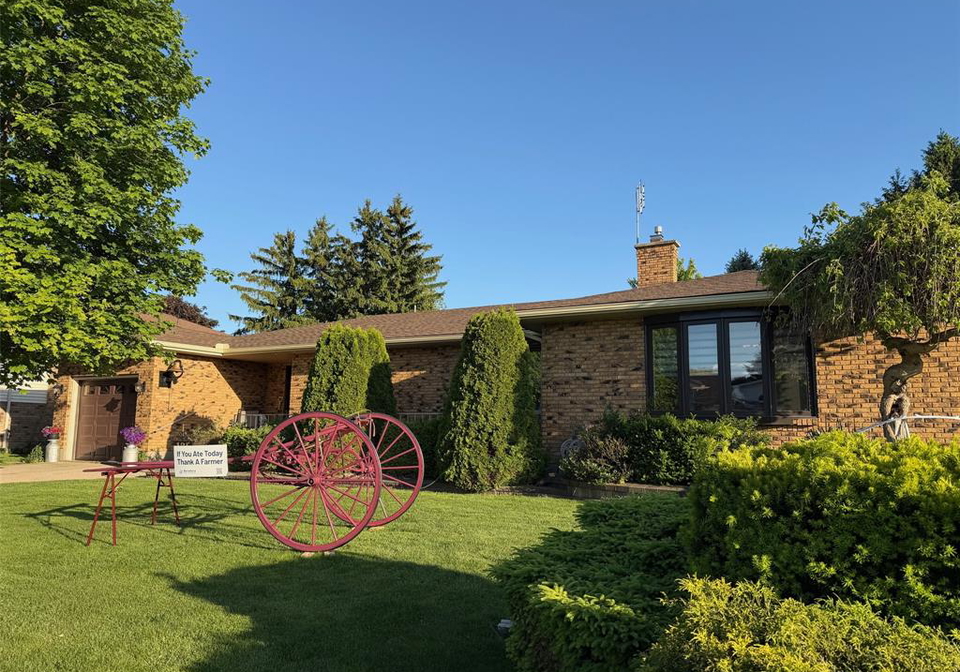 125-bruinsma-avenue-wallaceburg-ontario-26012915