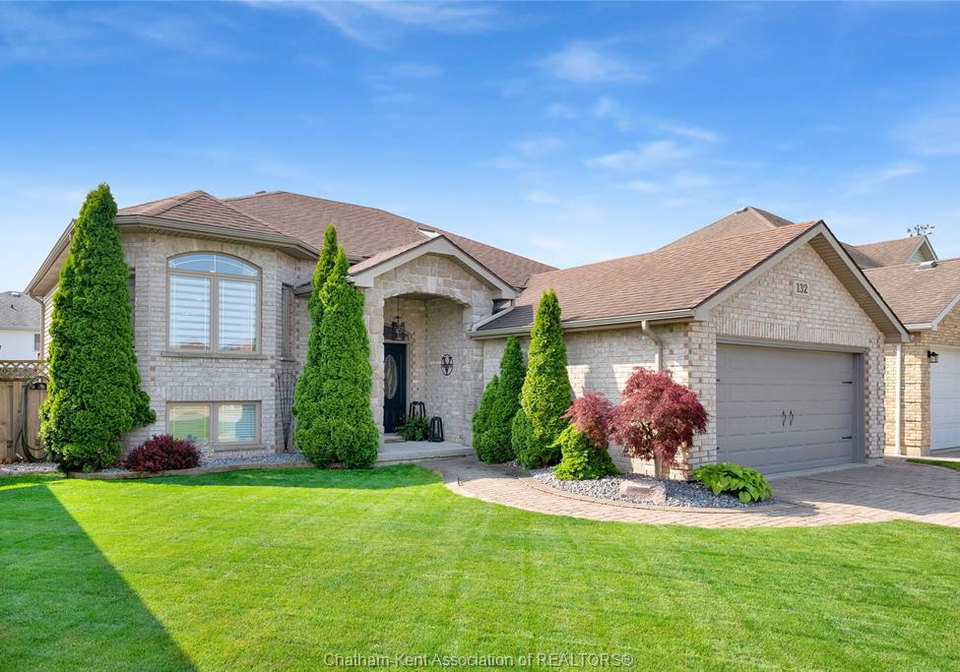 132-sherwood-court-chatham-ontario-26012916