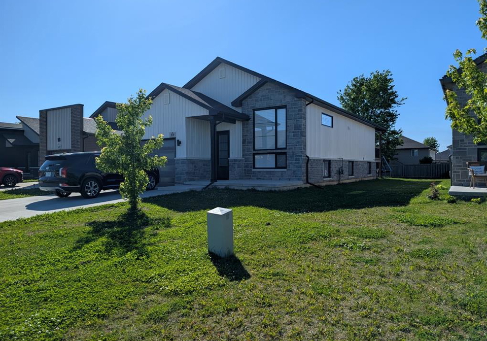 88-arrowhead-lane-chatham-ontario-26012917