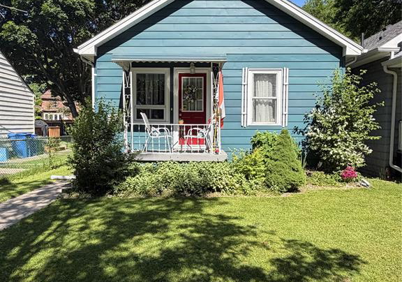 3612-king-windsor-ontario-26012927