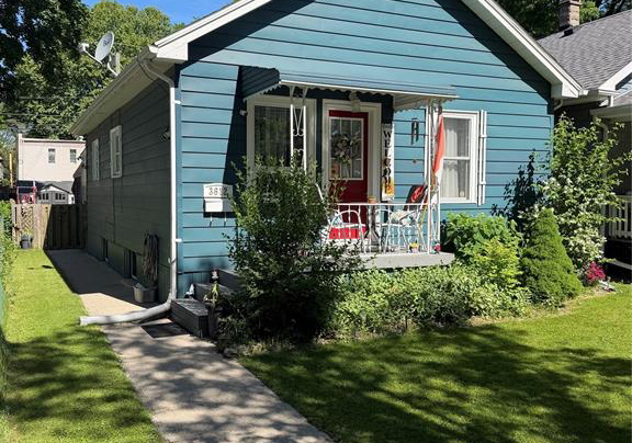 3612-king-windsor-ontario-26012927
