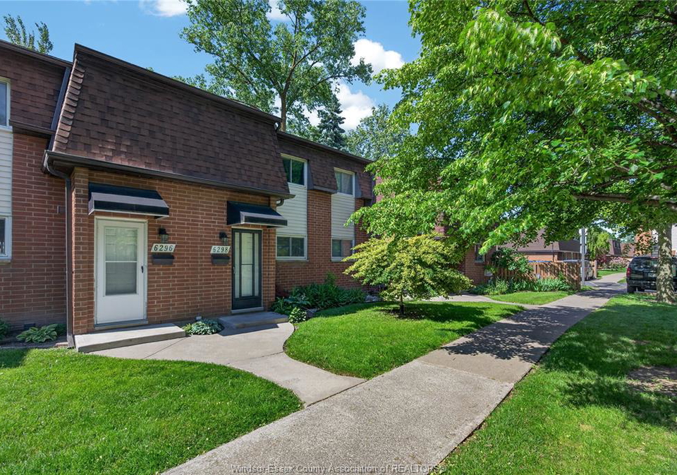 6298-thornberry-crescent-windsor-ontario-26012944