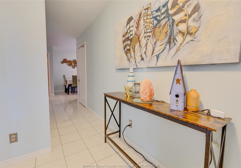 2841-garvey-crescent-windsor-ontario-26012950