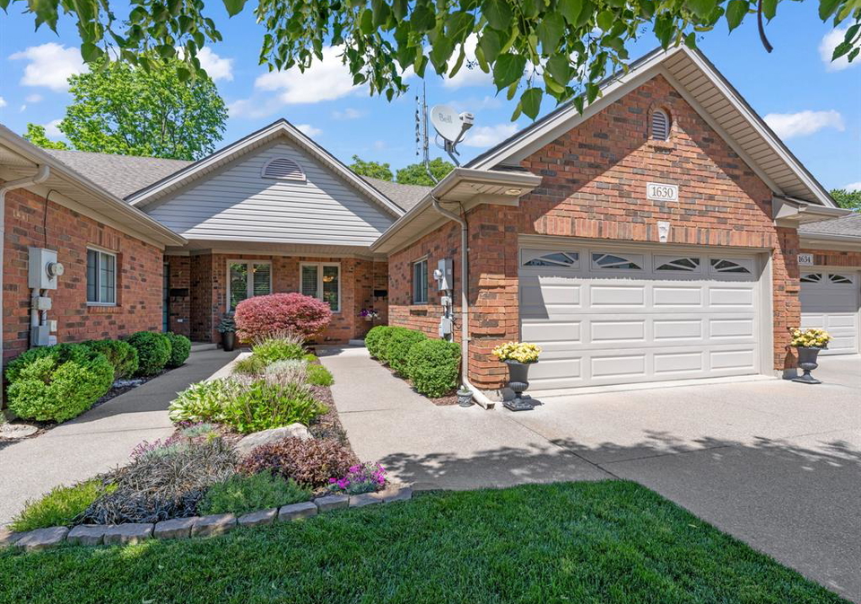 1630-naples-crescent-lasalle-ontario-26012997