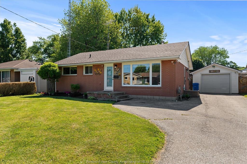 67-danforth-avenue-leamington-ontario-26013016