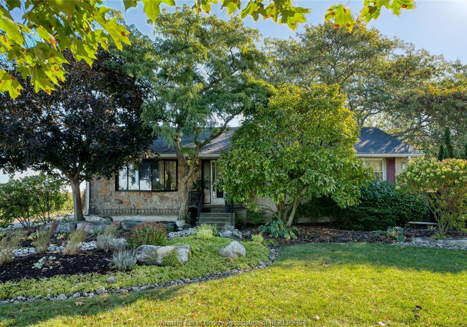 4774-8th-concession-road-windsor-ontario-26013023
