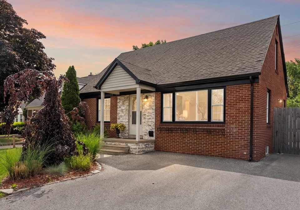 7241-wyandotte-street-windsor-ontario-26013072