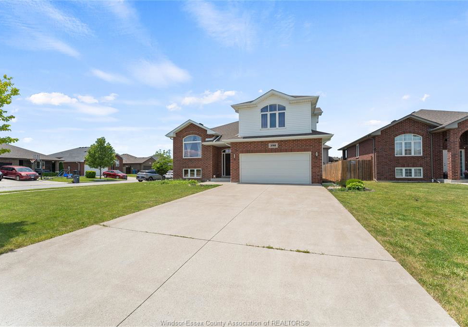 398-poplar-drive-lakeshore-ontario-26013073