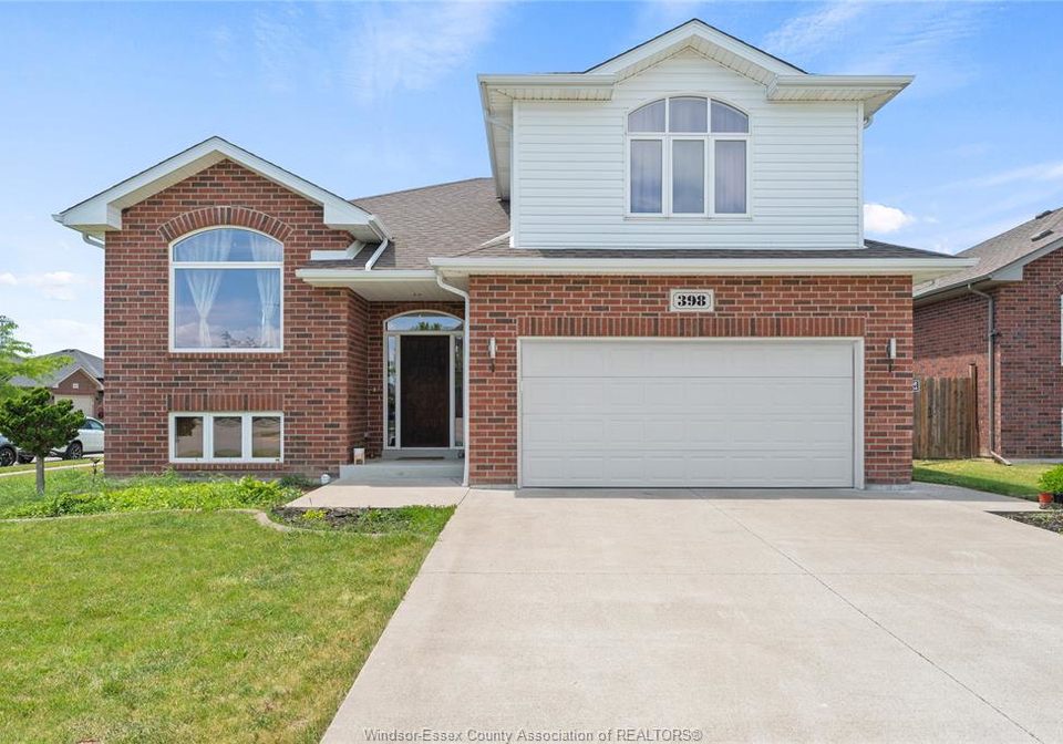 398-poplar-drive-lakeshore-ontario-26013073